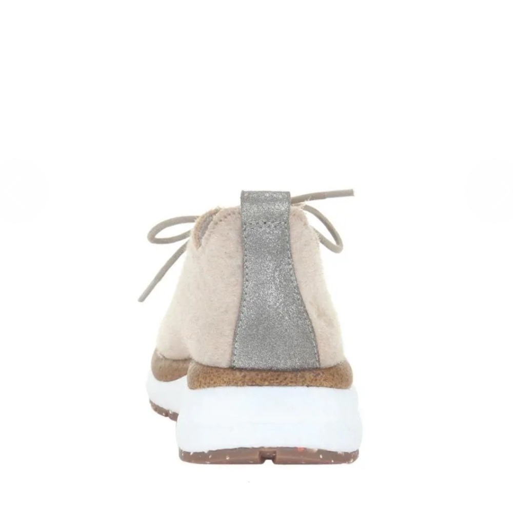 OTBT Women's Beige Courier Sneakers - Picture 3 of 11